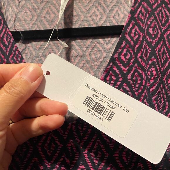 Dear Scarlett Flowy Purple Blue Women’s Devoted Heart Dreamer Top Small NWT - Picture 4 of 5